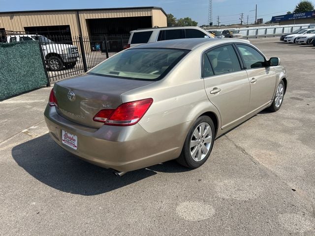 2007 Toyota Avalon 4dr Sedan XLS - 22917570 - 3