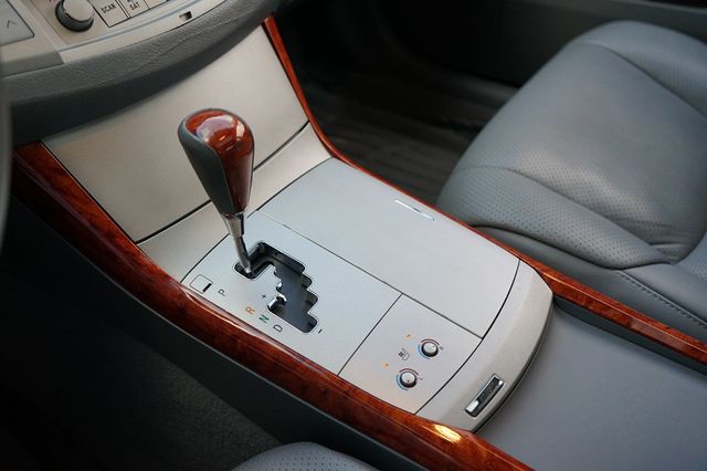 2007 Toyota Avalon LIMITED! WOODGRAIN! PUSH TO START! LEATHER! KEYLESS ENTRY! CLEAN - 22944414 - 25