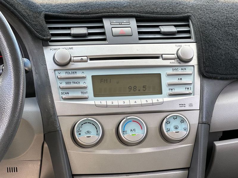 2007 Toyota Camry 4dr Sedan I4 Automatic LE - 22952218 - 14