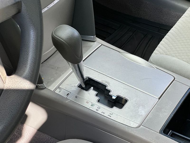 2007 Toyota Camry 4dr Sedan I4 Automatic LE - 22952218 - 16