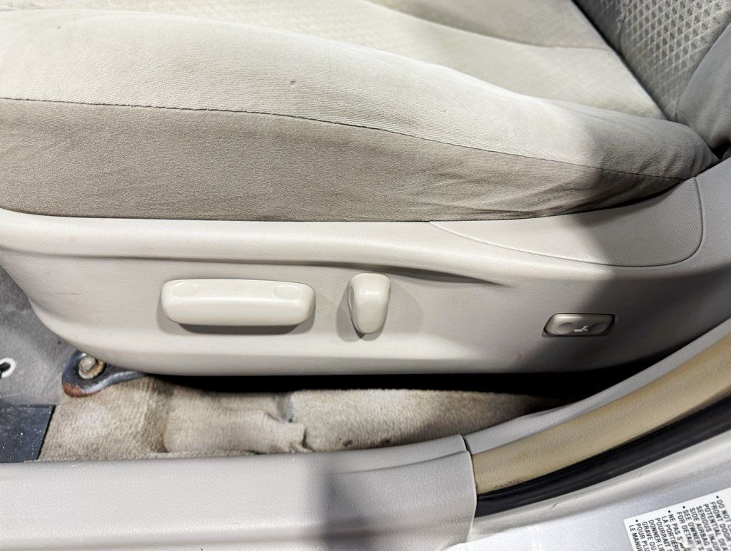 2007 Toyota Camry 4dr Sedan I4 Automatic LE - 22936671 - 18