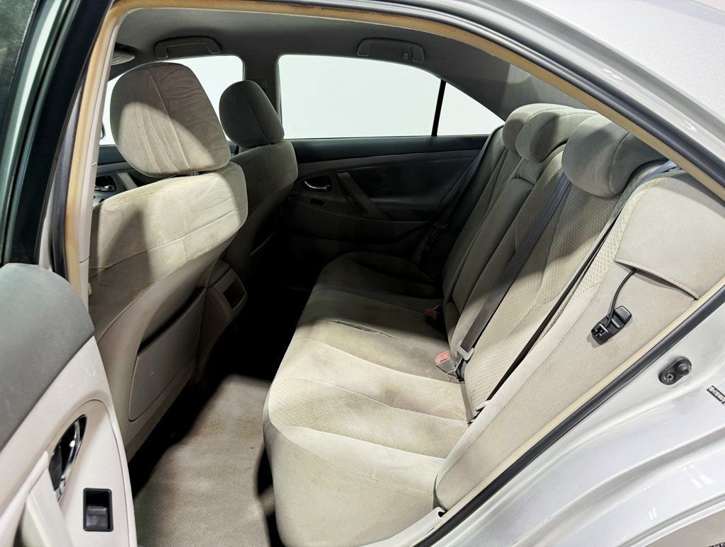2007 Toyota Camry 4dr Sedan I4 Automatic LE - 22936671 - 22