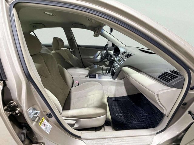 2007 Toyota Camry 4dr Sedan I4 Automatic LE - 22955573 - 24