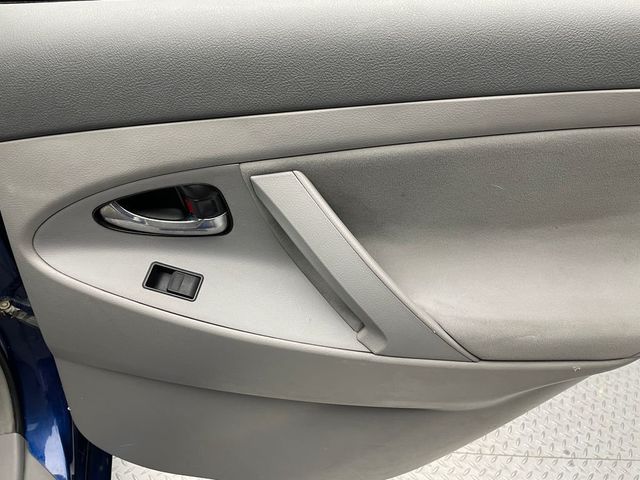 2007 Toyota Camry 4dr Sedan I4 Automatic LE - 22993098 - 30