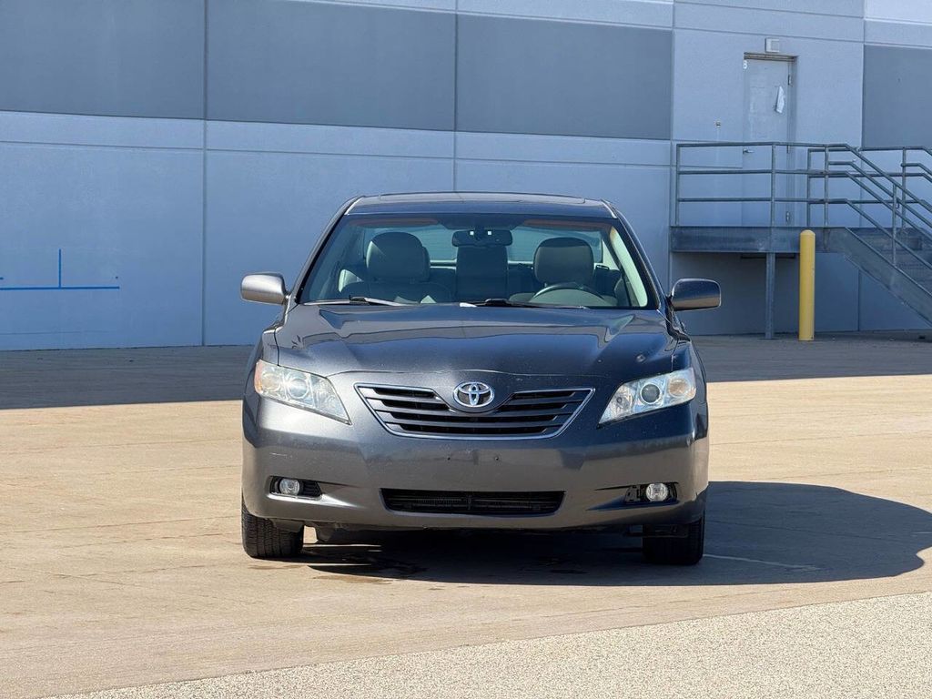2007 Toyota Camry XLE photo 2