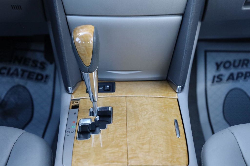 Toyota Camry photo 43
