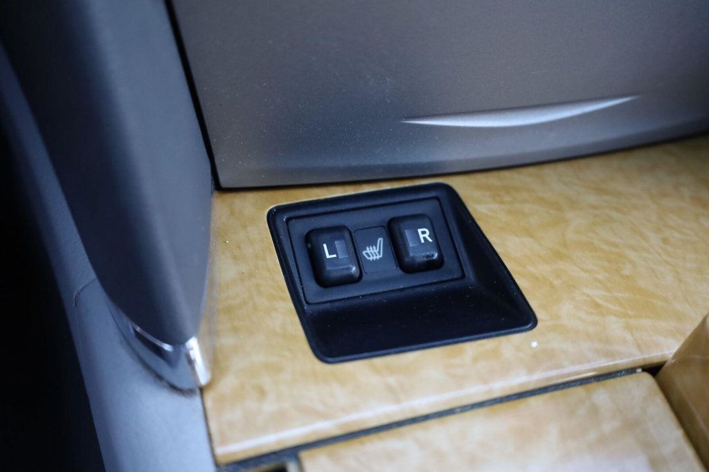Toyota Camry photo 47