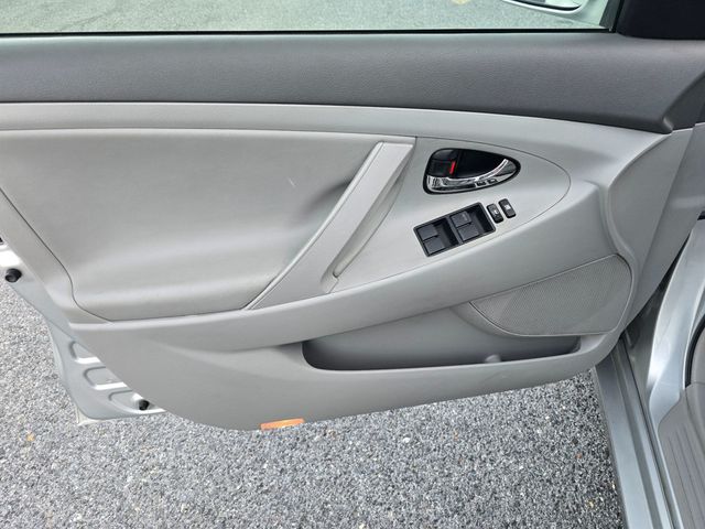 2007 Toyota Camry Hybrid 4dr Sedan - 23087810 - 8