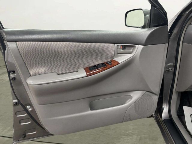 2007 Toyota Corolla 4dr Sedan Automatic LE - 22974783 - 9