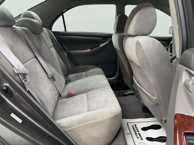 2007 Toyota Corolla 4dr Sedan Automatic LE - 22974783 - 16