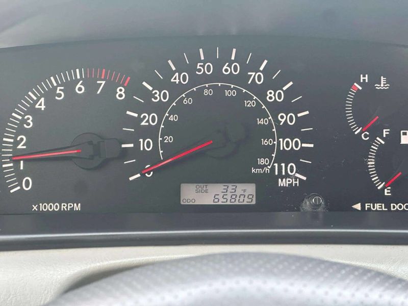 2007 Toyota Corolla 4dr Sedan Automatic LE - 23010046 - 25