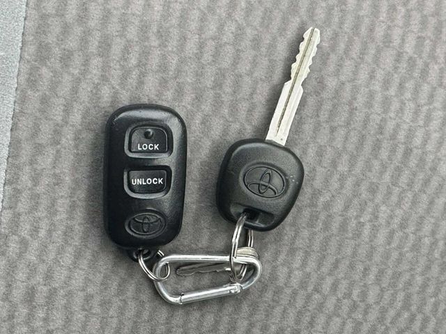 2007 Toyota Corolla 4dr Sedan Automatic LE - 23010046 - 30