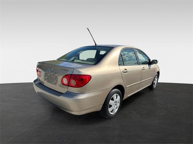 2007 Toyota Corolla LE photo 4