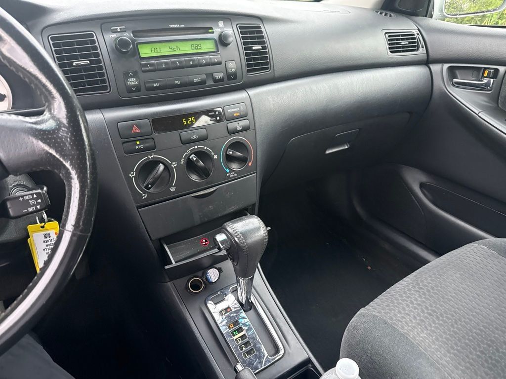 2007 Toyota Corolla 4dr Sedan Automatic S - 23084701 - 10