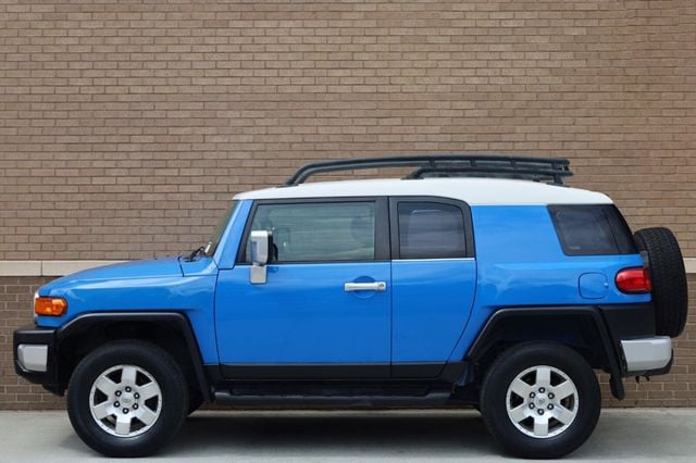 2007 Toyota FJ Cruiser 2dr Hatchback GL Automatic - 23079330 - 1
