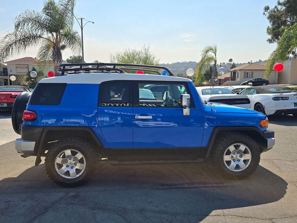 2007 Toyota FJ Cruiser 2WD 4dr Automatic - 22591330 - 9