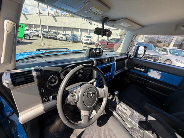 2007 Toyota FJ Cruiser 2WD 4dr Automatic - 22986412 - 11