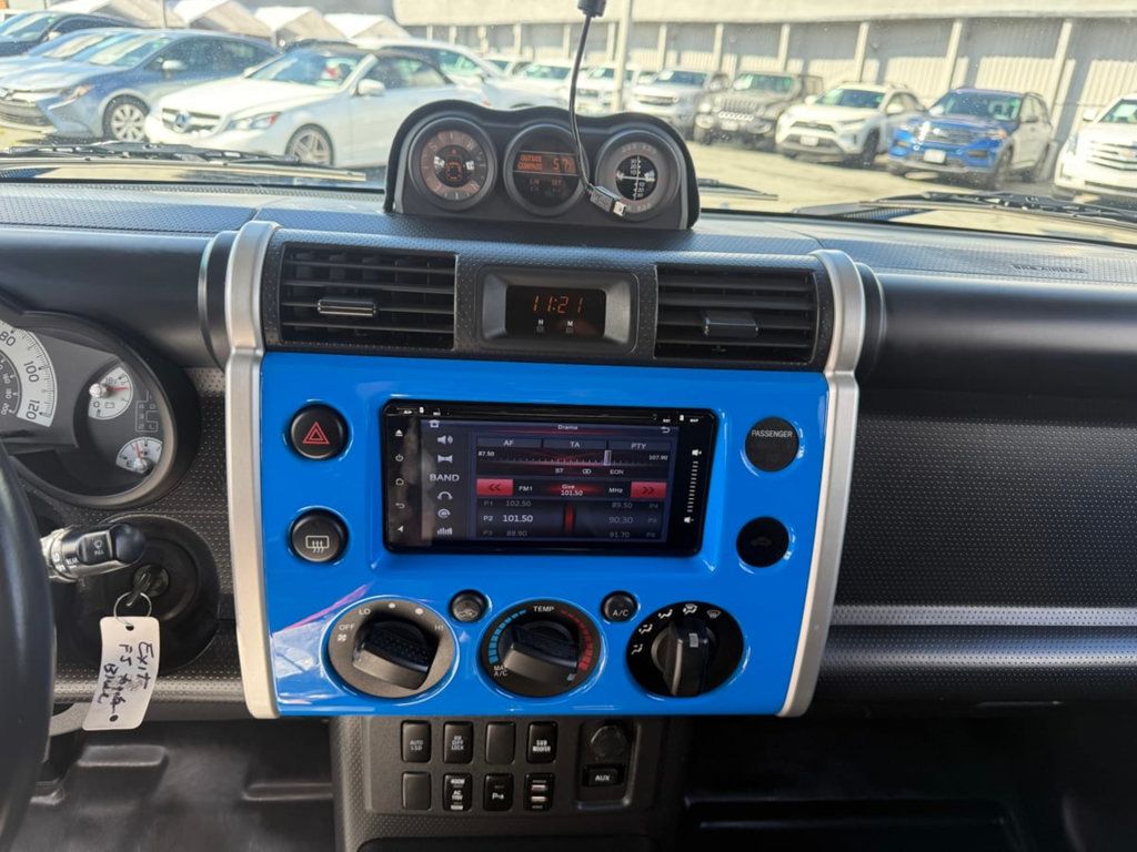 2007 Toyota FJ Cruiser 2WD 4dr Automatic - 22986412 - 23