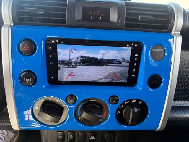 2007 Toyota FJ Cruiser 2WD 4dr Automatic - 22986412 - 24