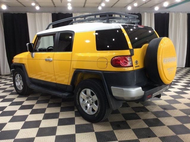 2007 Toyota FJ Cruiser 2WD 4dr Automatic - 22841293 - 3
