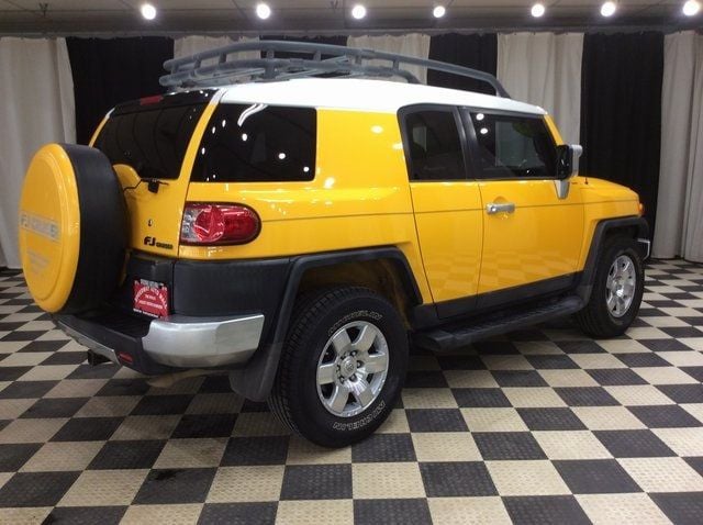 2007 Toyota FJ Cruiser 2WD 4dr Automatic - 22841293 - 5