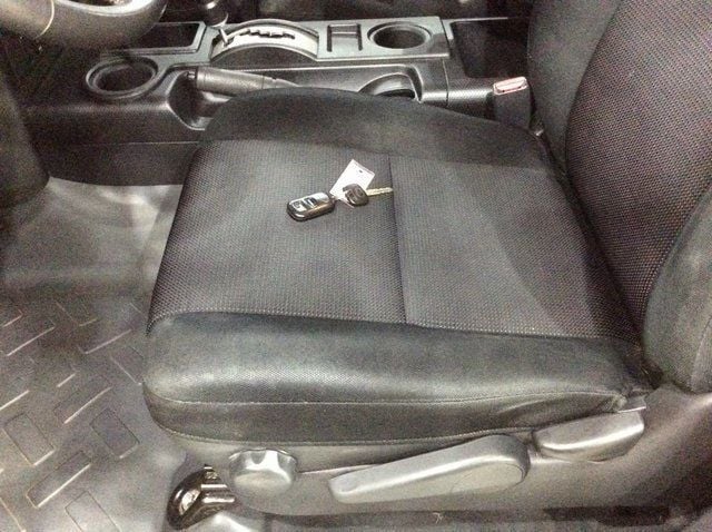 2007 Toyota FJ Cruiser 2WD 4dr Automatic - 22841293 - 6