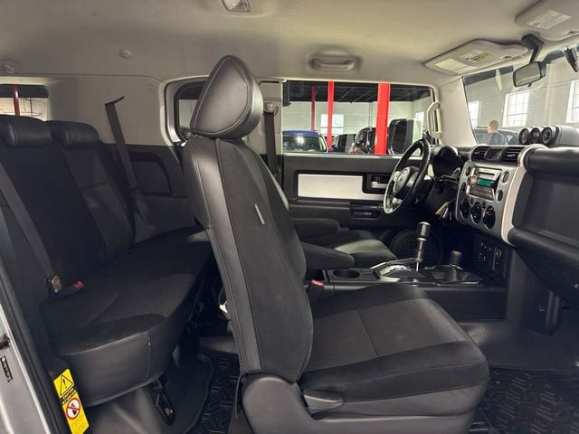 2007 Toyota FJ Cruiser 4WD 4dr Automatic - 23084629 - 24
