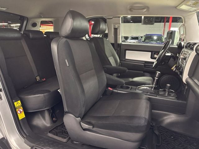 2007 Toyota FJ Cruiser 4WD 4dr Automatic - 23084629 - 25