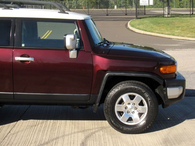 2007 Toyota FJ Cruiser 4WD 4dr Automatic - 22905445 - 9
