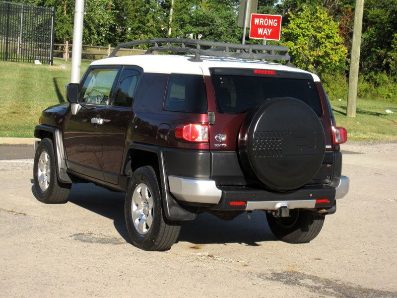 2007 Toyota FJ Cruiser Base photo 12