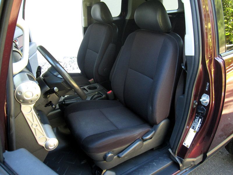 2007 Toyota FJ Cruiser Base photo 18