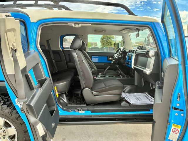 2007 Toyota FJ Cruiser 4WD 4dr Manual - 23073920 - 9