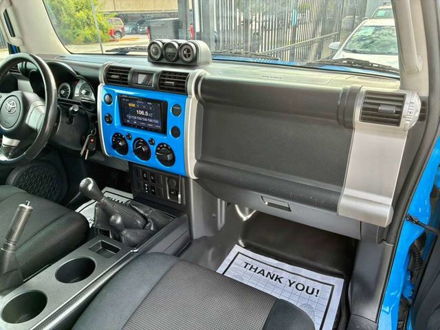2007 Toyota FJ Cruiser 4WD 4dr Manual - 23073920 - 12