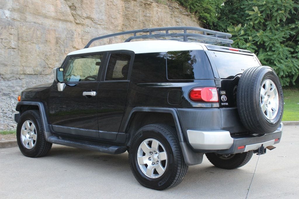 2007 Toyota FJ Cruiser Base photo 8