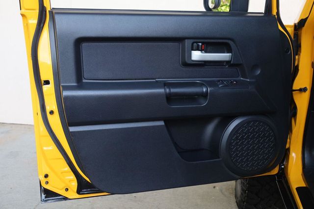 2007 Toyota FJ Cruiser Base - 23052441 - 11