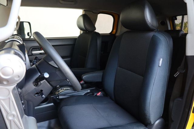 2007 Toyota FJ Cruiser Base - 23052441 - 14
