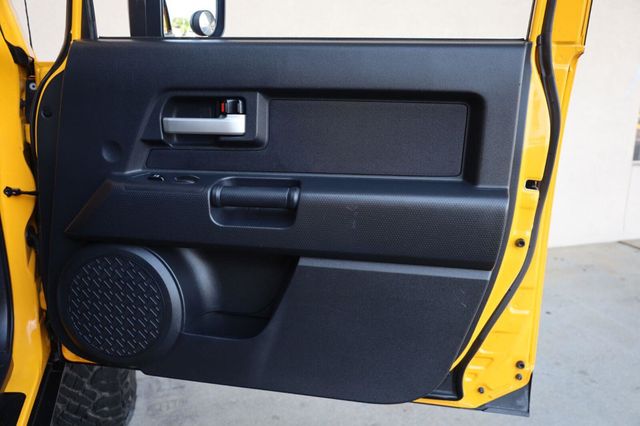 2007 Toyota FJ Cruiser Base - 23052441 - 16