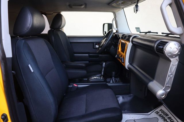 2007 Toyota FJ Cruiser Base - 23052441 - 17