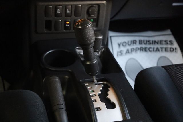2007 Toyota FJ Cruiser Base - 23052441 - 32