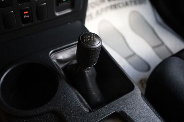2007 Toyota FJ Cruiser Base - 23052441 - 33