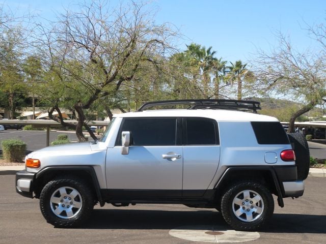 2007 Toyota FJ Cruiser EXTRA CLEAN 45 SERVICE RECORDS 4X4 FJ CRUISER ROOF RACK 4X4 - 22987749 - 1