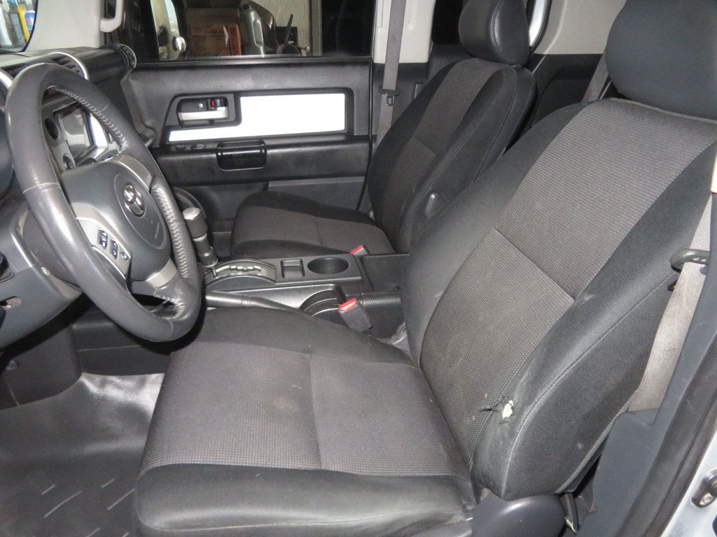 2007 Toyota FJ Cruiser EXTRA CLEAN 45 SERVICE RECORDS 4X4 FJ CRUISER ROOF RACK 4X4 - 22987749 - 19