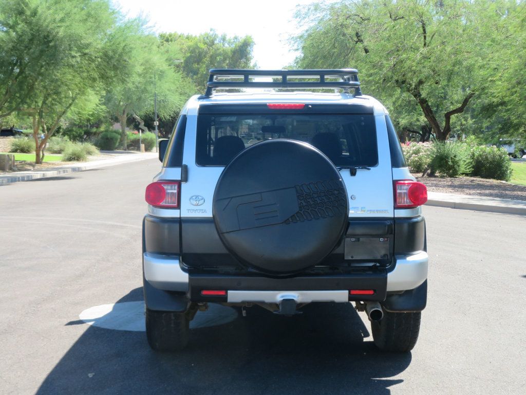 2007 Toyota FJ Cruiser EXTRA CLEAN FJ CRUSIER 4X4 HARD TO FIND MANUAL TRANNY - 22927685 - 11