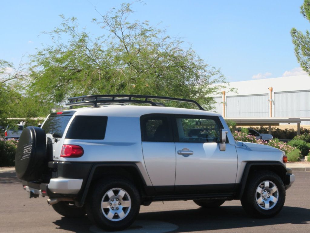 2007 Toyota FJ Cruiser EXTRA CLEAN FJ CRUSIER 4X4 HARD TO FIND MANUAL TRANNY - 22927685 - 5