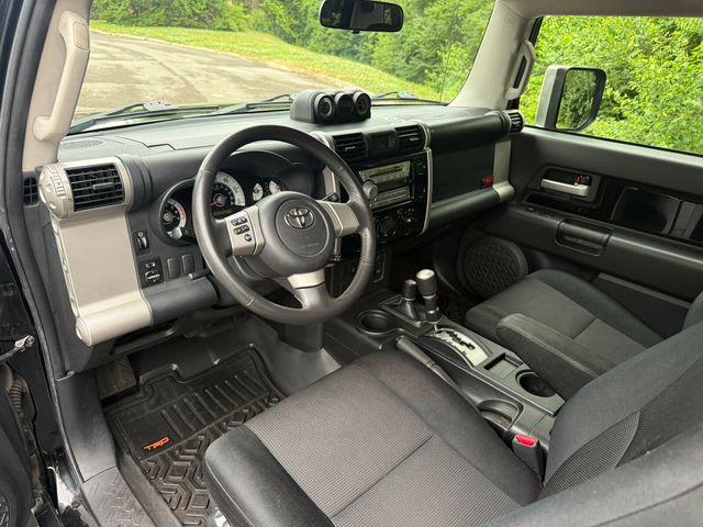 2007 Toyota FJ Cruiser TRD Special Edition, Rare, One of 3200 Units, Custom Sunroof - 23023721 - 15