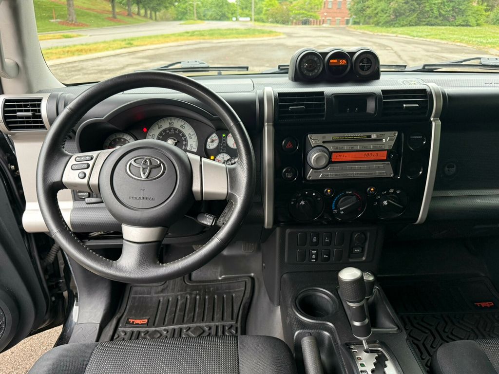 2007 Toyota FJ Cruiser TRD Special Edition, Rare, One of 3200 Units, Custom Sunroof - 23023721 - 16