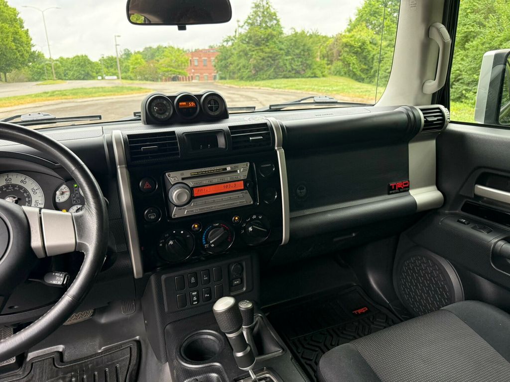 2007 Toyota FJ Cruiser TRD Special Edition, Rare, One of 3200 Units, Custom Sunroof - 23023721 - 18