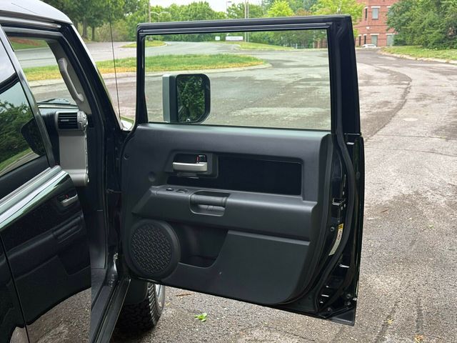 2007 Toyota FJ Cruiser TRD Special Edition, Rare, One of 3200 Units, Custom Sunroof - 23023721 - 19