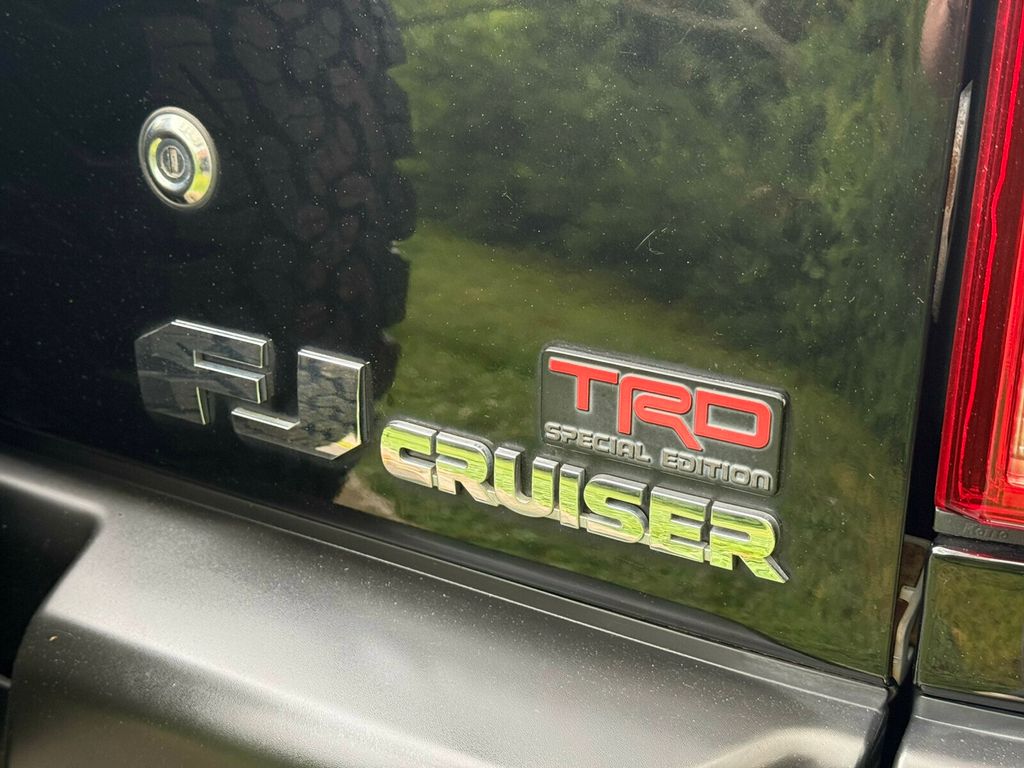 2007 Toyota FJ Cruiser TRD Special Edition, Rare, One of 3200 Units, Custom Sunroof - 23023721 - 25