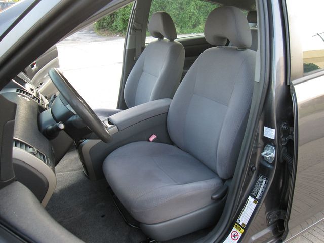 2007 Toyota Prius 5dr Hatchback - 23057036 - 17